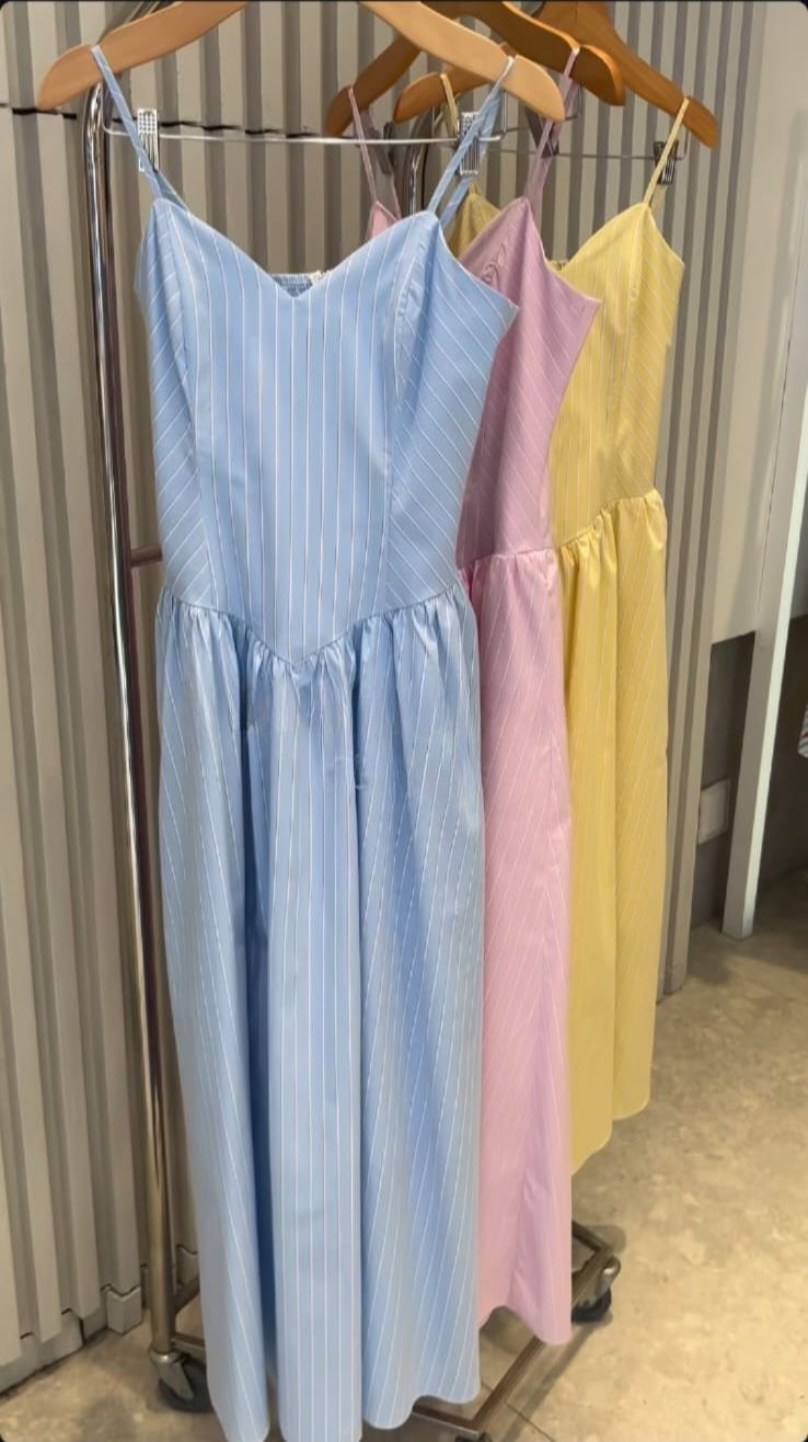 VESTIDO DE ALCINHA LISTRADO