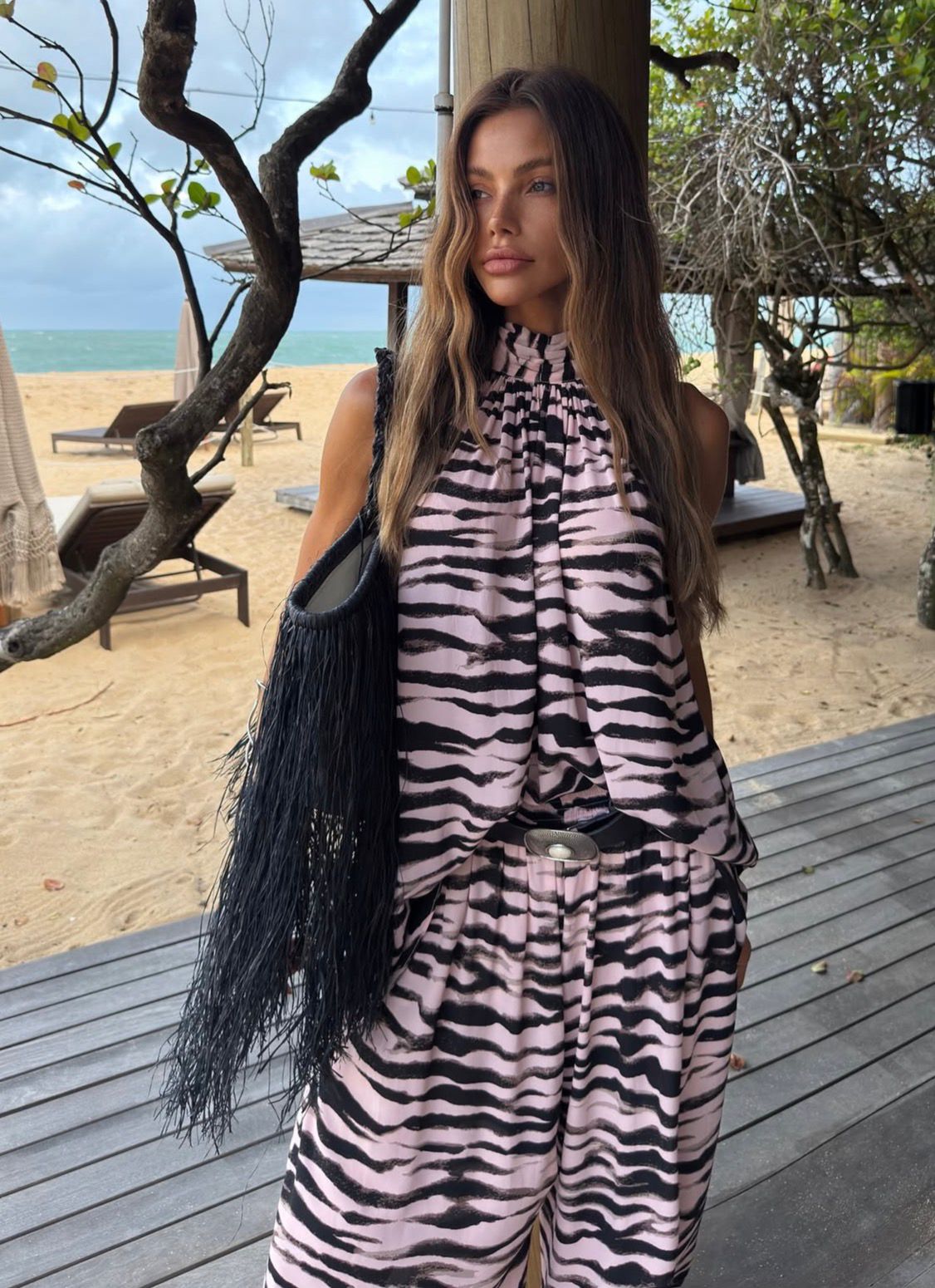 TÚNICA ESTAMPADA PRINT ZEBRA  DECOTE HALTER